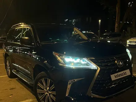 Lexus LX 570 2011 года за 20 000 000 тг. в Алматы – фото 2