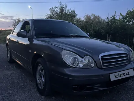 Hyundai Sonata 2003 года за 2 000 000 тг. в Кызылорда – фото 3