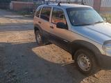 Chevrolet Niva 2012 годаfor2 600 000 тг. в Астана – фото 2