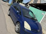 Toyota Corolla Verso 2004 года за 2 800 000 тг. в Алматы