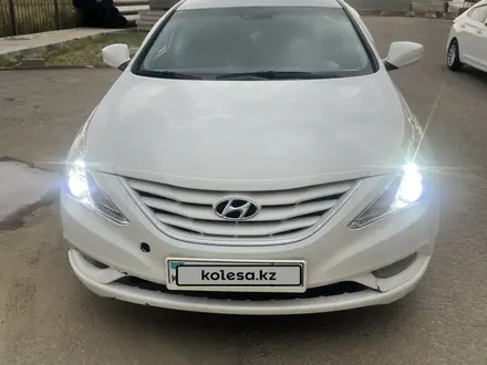 Hyundai Sonata 2011 года за 4 900 000 тг. в Астана – фото 15