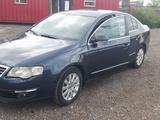 Volkswagen Passat 2007 года за 3 100 000 тг. в Караганда – фото 4