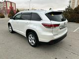 Toyota Highlander 2016 года за 21 500 000 тг. в Актау – фото 4