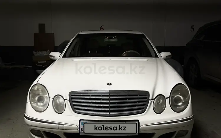 Mercedes-Benz E 320 2003 годаfor7 500 000 тг. в Астана