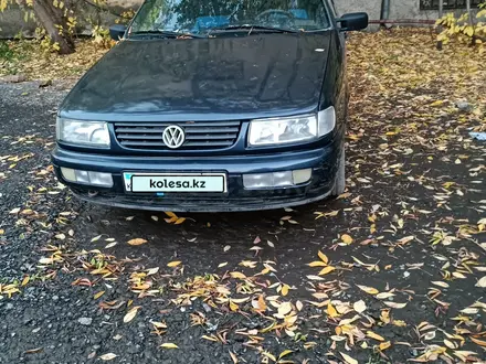 Volkswagen Passat 1994 годаүшін1 100 000 тг. в Караганда – фото 3