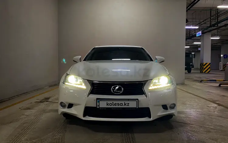 Lexus GS 350 2013 года за 13 400 000 тг. в Астана