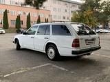 Mercedes-Benz E 230 1992 года за 1 200 000 тг. в Алматы – фото 4