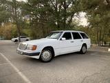 Mercedes-Benz E 230 1992 года за 1 200 000 тг. в Алматы