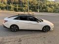 Hyundai Elantra 2023 года за 9 000 000 тг. в Алматы – фото 2
