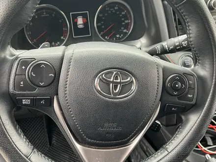 Toyota RAV4 2016 года за 13 500 000 тг. в Алматы – фото 13