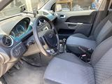 Ford Fiesta 2005 годаүшін1 640 000 тг. в Усть-Каменогорск – фото 4