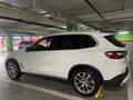 BMW X5 2020 года за 36 000 000 тг. в Алматы – фото 2
