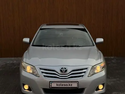 Toyota Camry 2010 года за 8 250 000 тг. в Алматы – фото 2