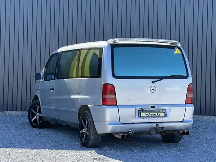 Mercedes-Benz V 230 1997 года за 3 300 000 тг. в Актобе – фото 4