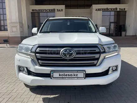 Toyota Land Cruiser 2019 года за 38 000 000 тг. в Караганда