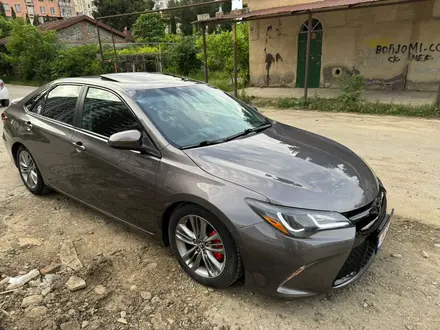 Toyota Camry 2015 года за 6 500 000 тг. в Кульсары – фото 9