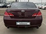 Toyota Avalon 2007 годаүшін5 790 000 тг. в Астана – фото 4