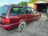 Volkswagen Passat 1994 годаүшін2 500 000 тг. в Осакаровка