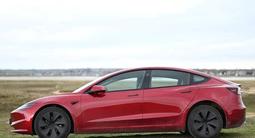 Tesla Model 3 2024 года за 16 300 000 тг. в Алматы