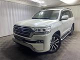 Toyota Land Cruiser 2015 годаүшін24 100 000 тг. в Алматы