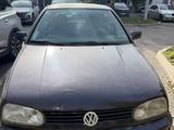 Volkswagen Golf 1996 года за 1 550 000 тг. в Астана