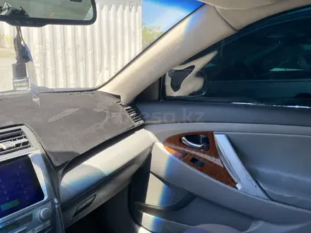 Toyota Camry 2007 года за 5 850 000 тг. в Актау – фото 3