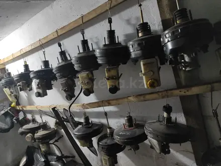 Вакуум тормозной за 12 500 тг. в Алматы