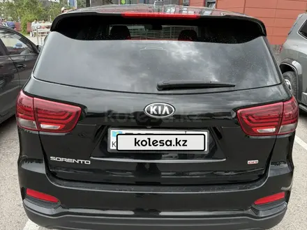 Kia Sorento 2018 года за 10 800 000 тг. в Астана – фото 5