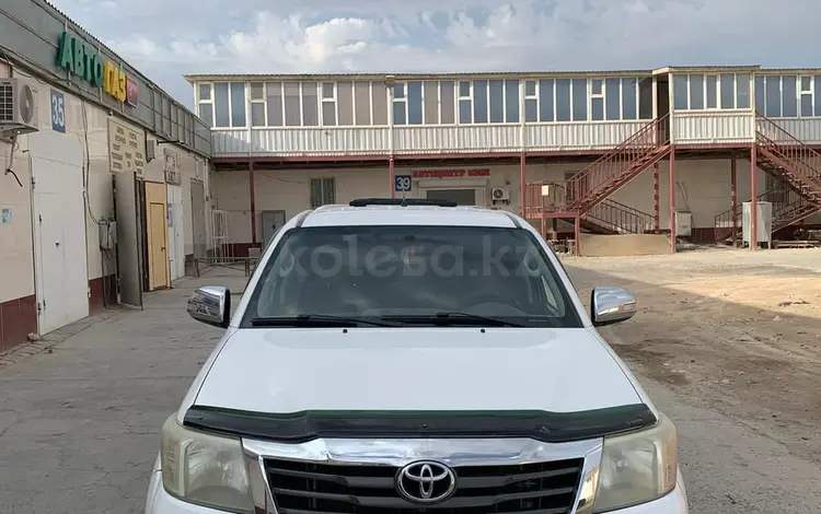 Toyota Hilux 2012 года за 10 600 000 тг. в Жанаозен