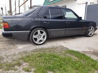 Mercedes-Benz E 200 1992 годаүшін2 400 000 тг. в Тараз