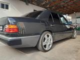 Mercedes-Benz E 200 1992 годаfor2 400 000 тг. в Тараз – фото 3