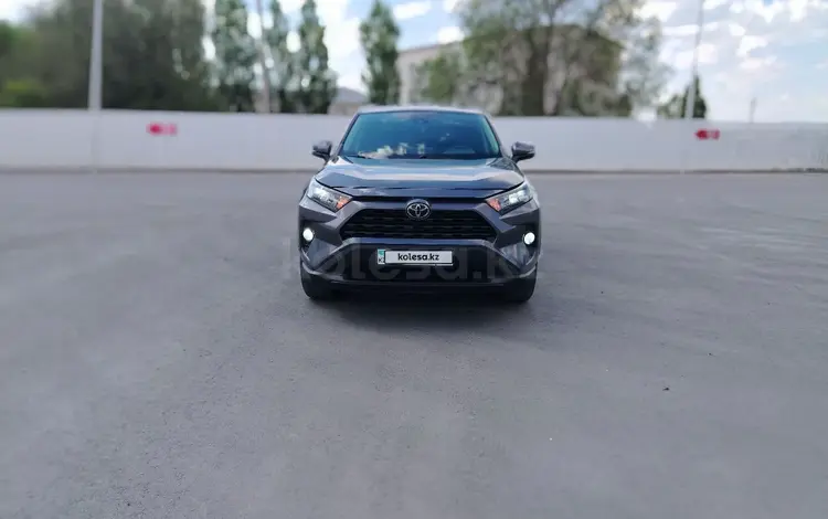 Toyota RAV4 2022 годаүшін16 500 000 тг. в Актобе