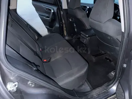Toyota RAV4 2022 года за 16 500 000 тг. в Актобе – фото 8