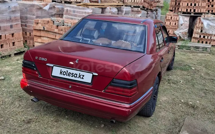 Mercedes-Benz E 280 1994 года за 900 000 тг. в Шымкент