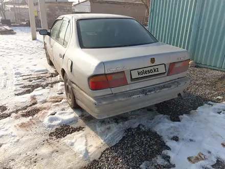 Nissan Primera 1994 года за 550 000 тг. в Шардара – фото 2