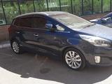 Kia Carens 2015 года за 7 750 000 тг. в Астана – фото 2