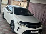 Toyota Camry 2015 года за 10 300 000 тг. в Алматы