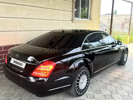 Mercedes-Benz S 500 2009 года за 10 000 000 тг. в Тараз – фото 2