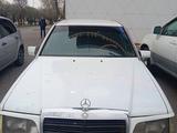 Mercedes-Benz E 230 1991 года за 700 000 тг. в Алматы