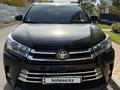 Toyota Highlander 2018 года за 16 399 999 тг. в Астана – фото 2