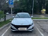 Hyundai Elantra 2021 годаүшін8 100 000 тг. в Алматы