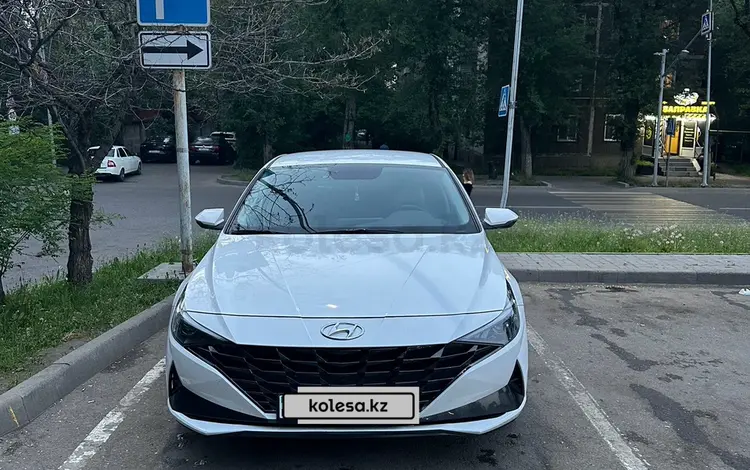 Hyundai Elantra 2021 года за 8 100 000 тг. в Алматы