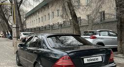 Mercedes-Benz S 320 2000 года за 3 200 000 тг. в Алматы – фото 4