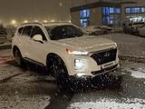 Hyundai Santa Fe 2018 годаүшін11 800 000 тг. в Алматы – фото 2