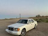 Mercedes-Benz E 230 1992 годаүшін1 050 000 тг. в Караганда – фото 5