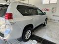 Toyota Land Cruiser Prado 2013 годаfor16 300 000 тг. в Актобе – фото 2