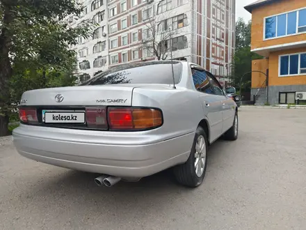 Toyota Camry 1993 года за 2 300 000 тг. в Астана – фото 12