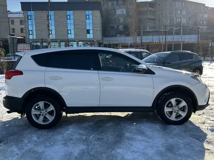 Toyota RAV4 2014 года за 9 300 000 тг. в Шымкент – фото 3