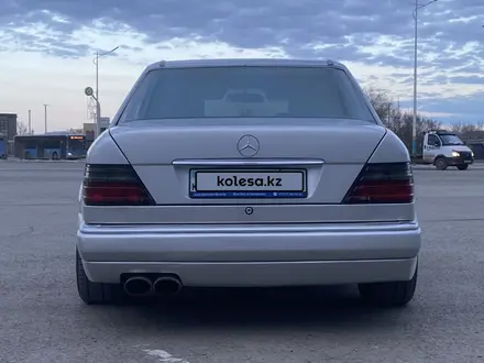 Mercedes-Benz E 500 1994 года за 6 500 000 тг. в Актобе – фото 7