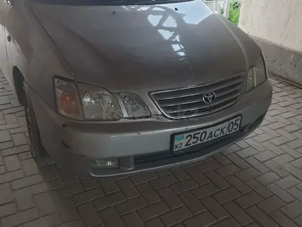 Toyota Gaia 1998 года за 3 500 000 тг. в Алматы
